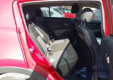 2015 Kia Sportage Lx z USA, uszkodzony, nr VIN KNDPB3AC3F7721075